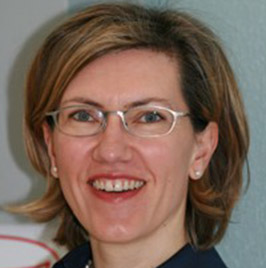 Dr. Carola Seekamp